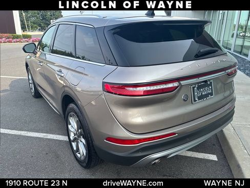 Certified 2021 Lincoln Corsair AWD w/ Premium Package image 4
