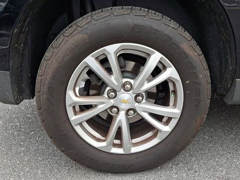 Used 2017 Chevrolet Equinox LT w/ Convenience Package image 8