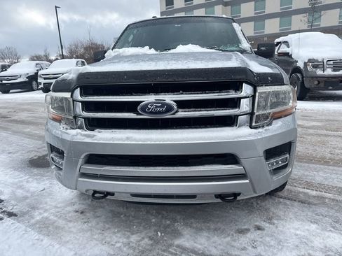 Used 2017 Ford Expedition EL XLT w/ Equipment Group 202A image 7