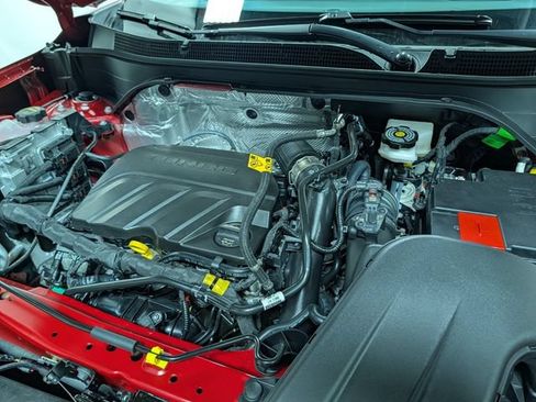 New 2026 Chevrolet Trax LT w/ Driver Confidence Package FWD image 25