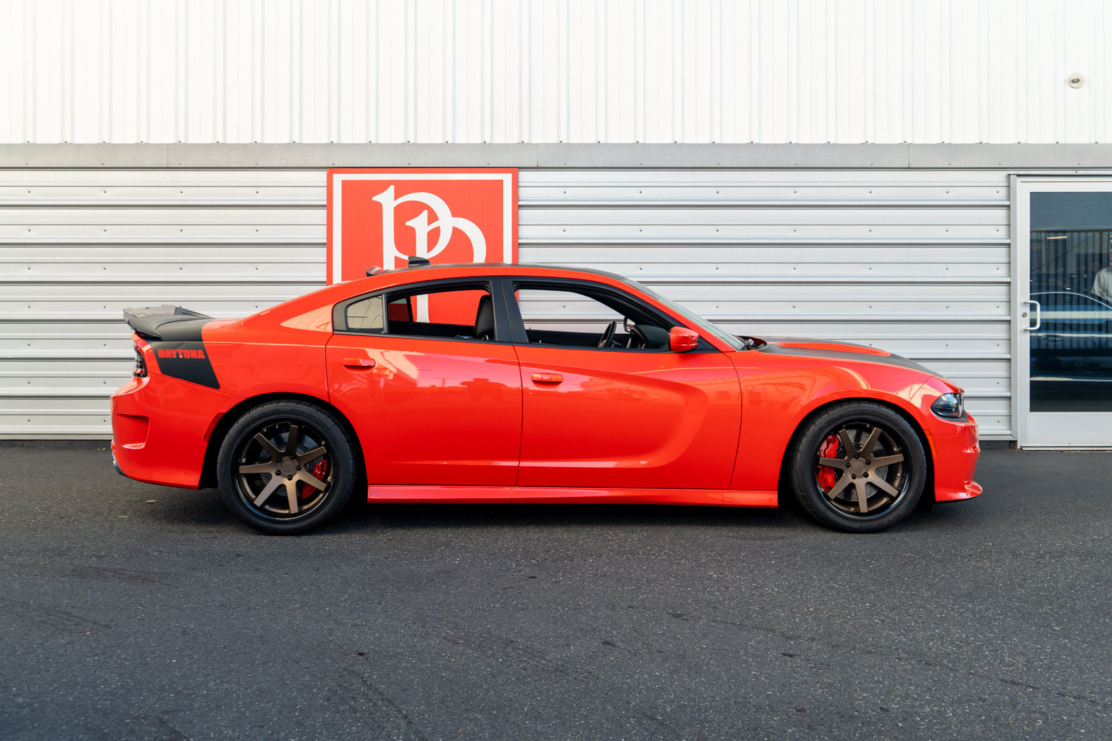 Used 2017 Dodge Charger R/T RWD image 46