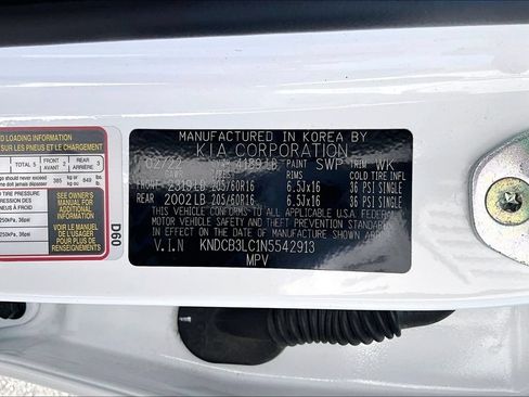 Used 2022 Kia Niro LXS FWD image 17