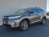 Used 2017 Toyota Highlander XLE image 4