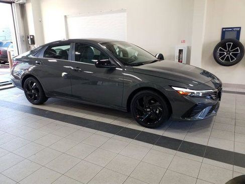 New 2026 Hyundai Elantra SEL Sport image 1