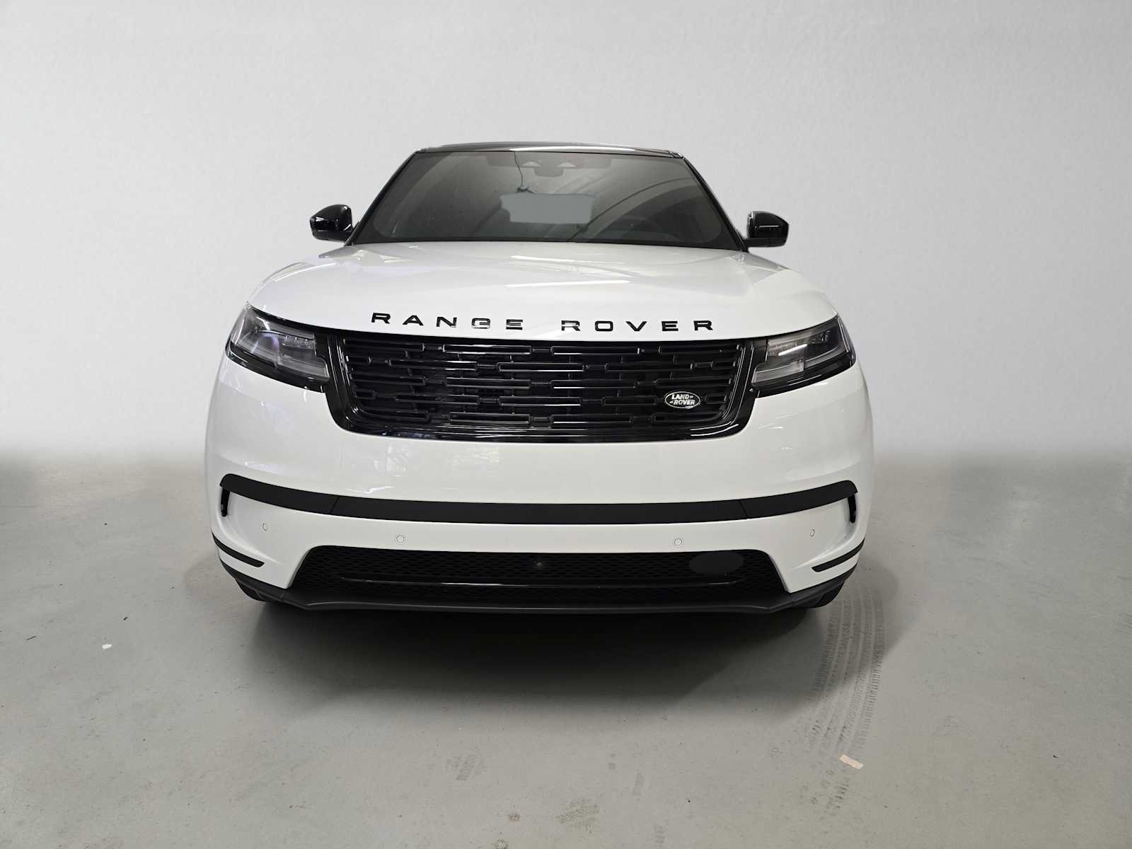New 2026 Land Rover Range Rover Velar S AWD/4WD image 8