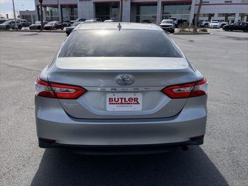 Certified 2020 Toyota Camry LE image 4