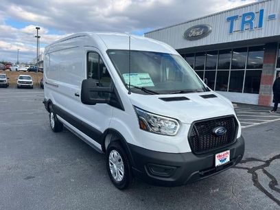 New 2024 Ford Transit 250 148 Medium Roof