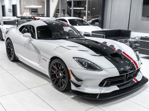 Used 2016 Dodge Viper ACR w/ Extreme Aero Package RWD image 55