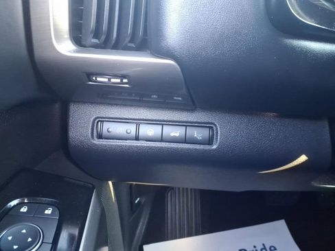 Used 2024 Nissan Pathfinder Platinum w/ Cargo Package image 15