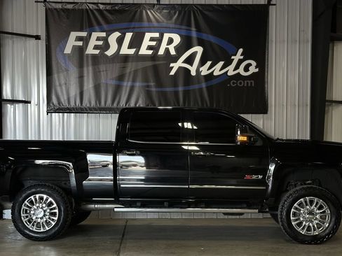 Used 2015 Chevrolet Silverado 2500 LTZ w/ Duramax Plus Package AWD/4WD image 1