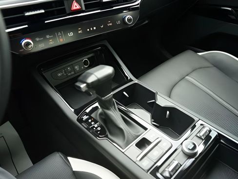 Used 2025 Kia K5 GT-Line FWD image 28