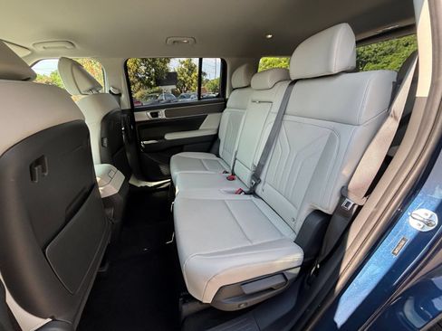 Used 2026 Hyundai Santa Fe SEL AWD/4WD image 34
