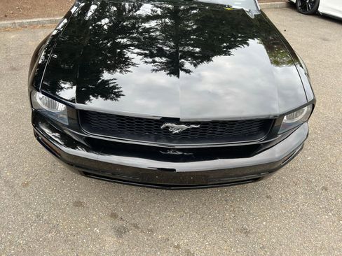 Used 2007 Ford Mustang Premium RWD image 8