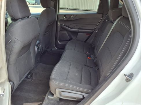 Used 2024 Ford Escape Active image 10