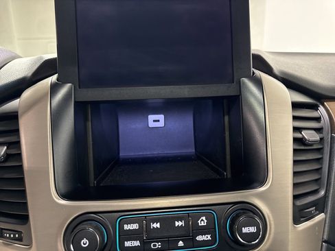 Used 2019 GMC Yukon Denali w/ Denali Ultimate Package image 25