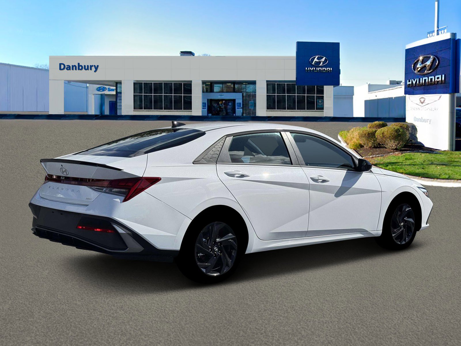 New 2026 Hyundai Elantra SEL FWD image 8