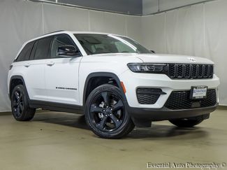 Used 2023 Jeep Grand Cherokee Altitude AWD/4WD video 2