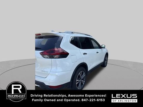 Used 2019 Nissan Rogue SV w/ Sun & Sound Touring Package AWD/4WD image 4