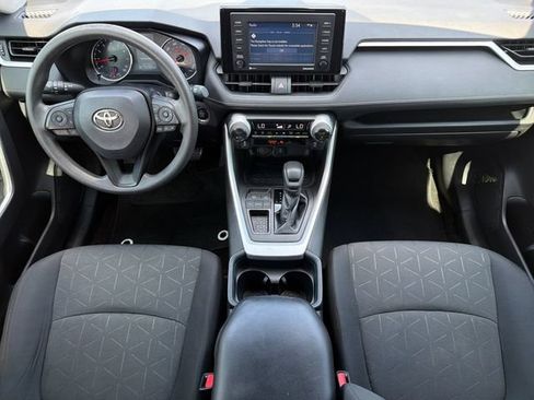 Used 2020 Toyota RAV4 XLE w/ Carpet Mat Package FWD image 9