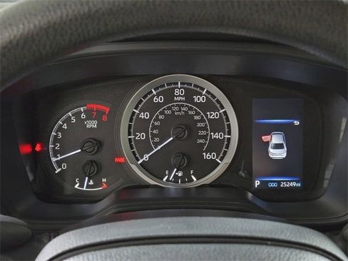 Used 2022 Toyota Corolla LE image 33