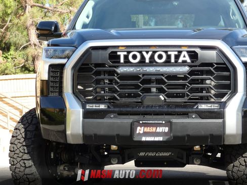 Used 2024 Toyota Tundra Limited w/ Power Package AWD/4WD image 19