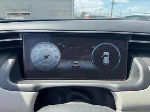 Used 2024 Hyundai Tucson Limited FWD image 16