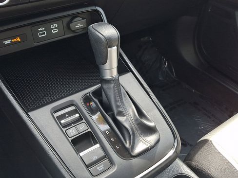 Used 2024 Honda CR-V EX image 16