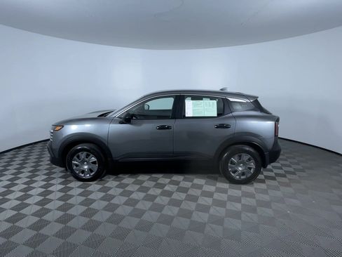 Certified 2025 Nissan Kicks S image 5