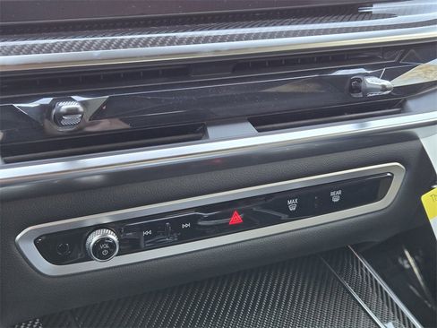 New 2026 BMW X5 M60i w/ Executive Package image 21