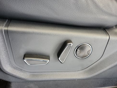 Used 2024 Ford Expedition Max Limited RWD image 14