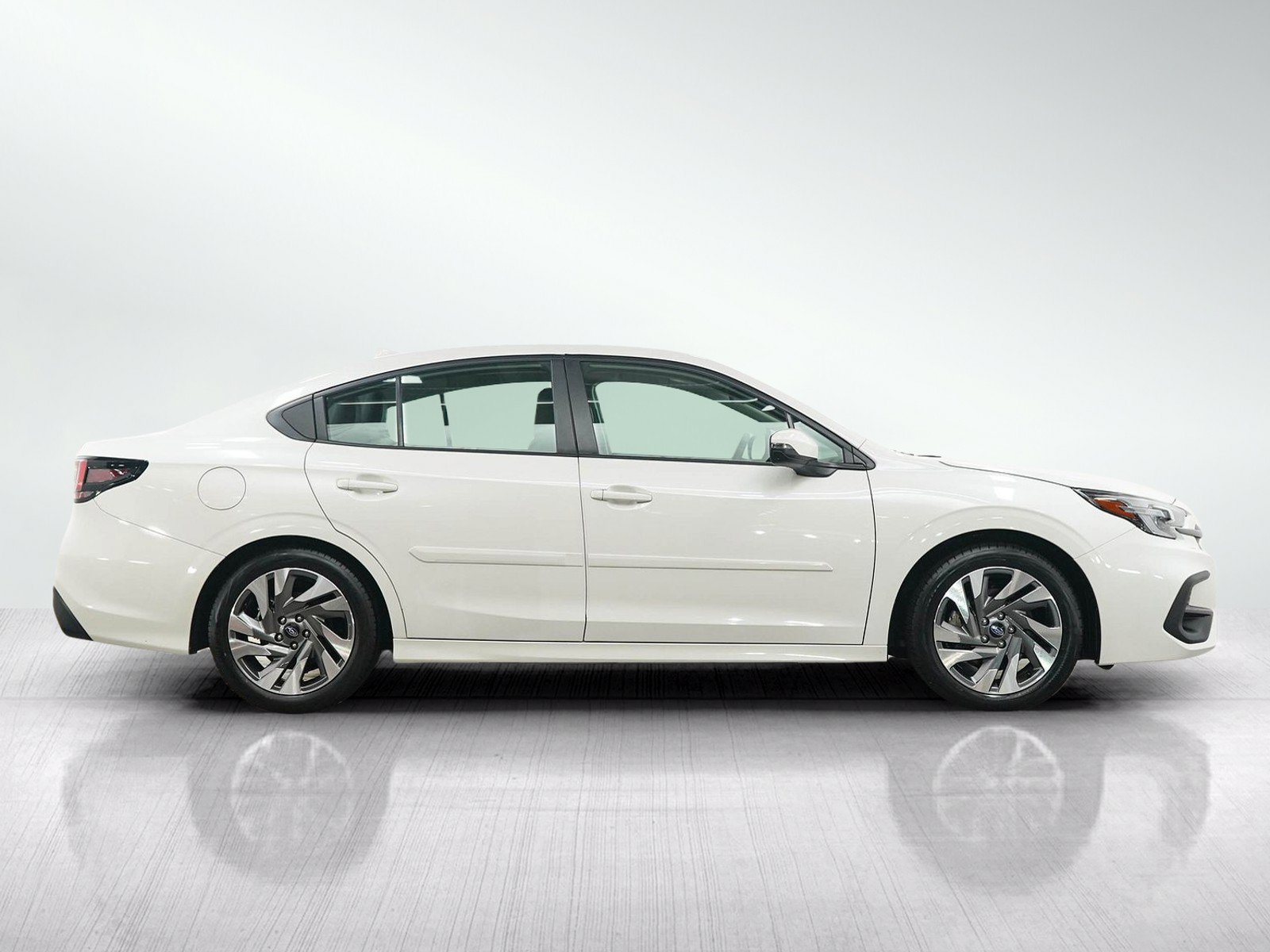 Used 2024 Subaru Legacy Limited AWD/4WD image 6