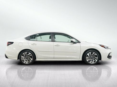 Used 2024 Subaru Legacy Limited AWD/4WD image 6