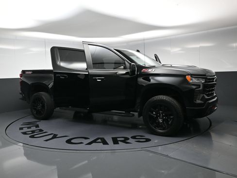 Used 2023 Chevrolet Silverado 1500 LT Trail Boss w/ Protection Package AWD/4WD image 23