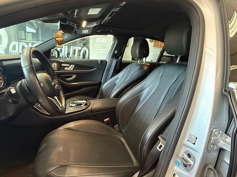 Used 2019 Mercedes-Benz E 300 image 5