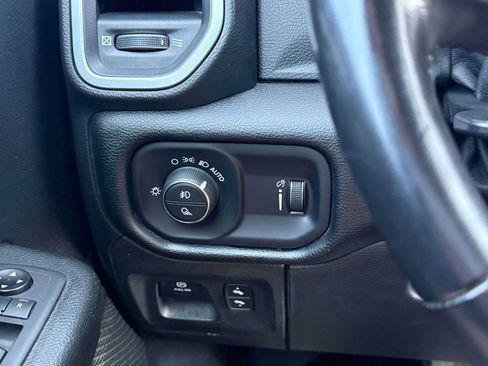 Used 2021 RAM 1500 Big Horn AWD/4WD image 19