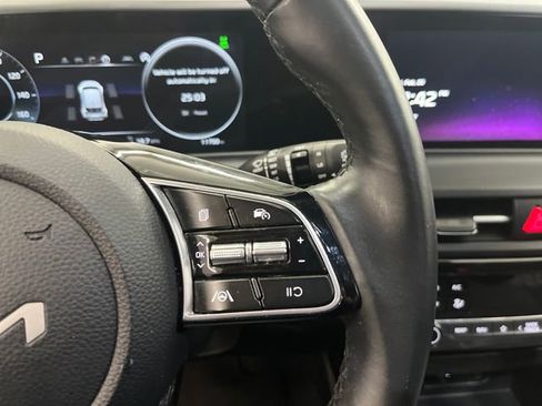 Certified 2024 Kia Seltos S image 18