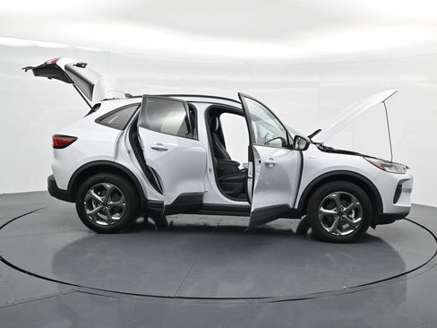 Used 2025 Ford Escape ST-Line AWD/4WD image 41