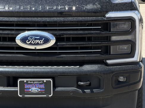New 2026 Ford F250 Platinum w/ Platinum Plus Package AWD/4WD image 7