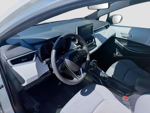 Used 2020 Toyota Corolla SE image 7
