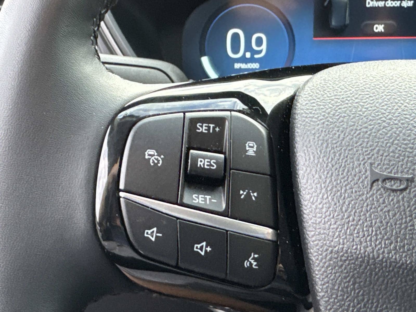 Used 2024 Ford Escape Active w/ Tech Pack #2 AWD/4WD image 34