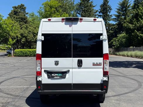 Used 2021 RAM ProMaster 2500 FWD image 5