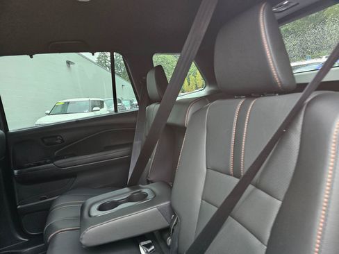 Used 2023 Honda Passport TrailSport image 22
