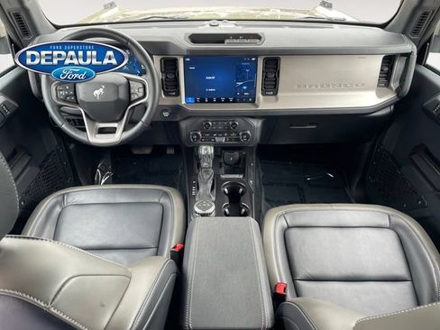 Used 2025 Ford Bronco Outer Banks AWD/4WD image 13