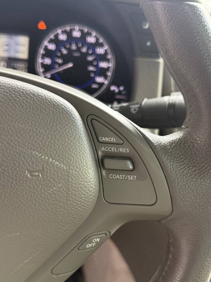 Used 2010 INFINITI G37 Journey w/ Premium Pkg RWD image 14