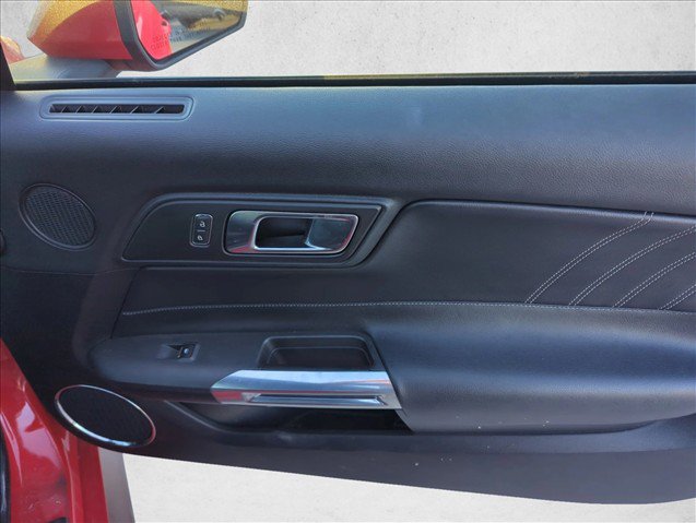 Used 2019 Ford Mustang Premium RWD image 26