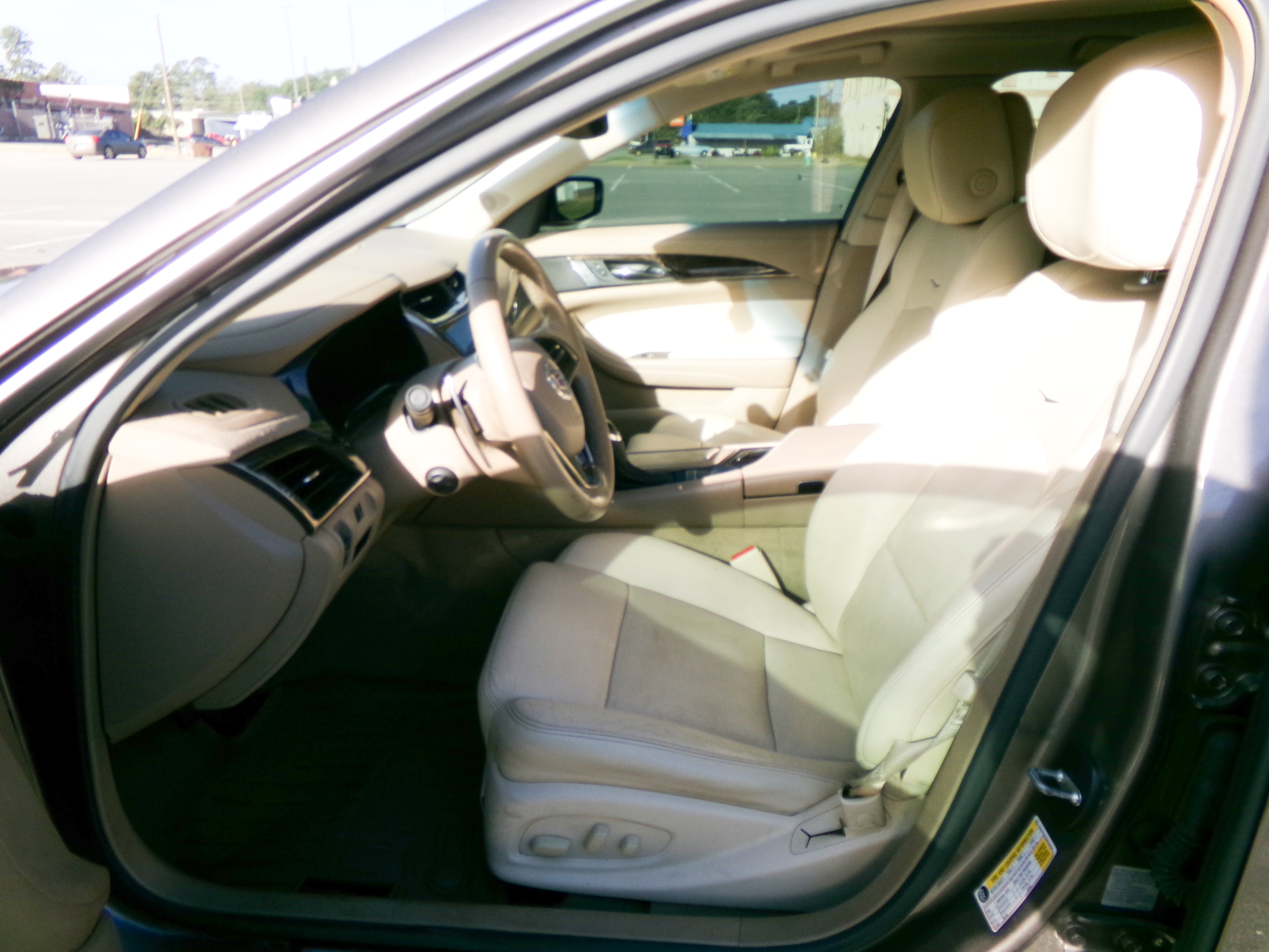 Used 2014 Cadillac CTS Luxury RWD image 11