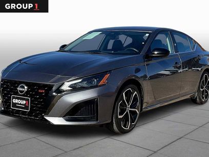 Used 2024 Nissan Altima 2.5 SR