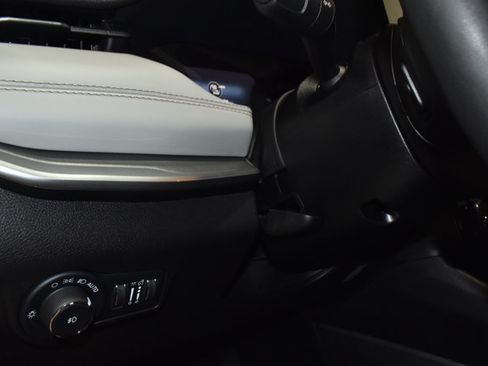 Used 2025 Jeep Compass Limited AWD/4WD image 21