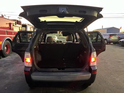 Used 2008 Mercury Mariner 2WD V6 image 24