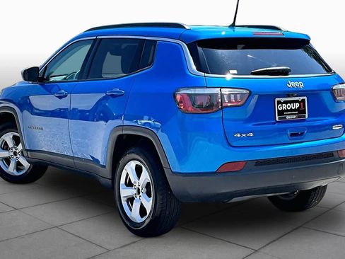 Used 2018 Jeep Compass Latitude AWD/4WD image 12